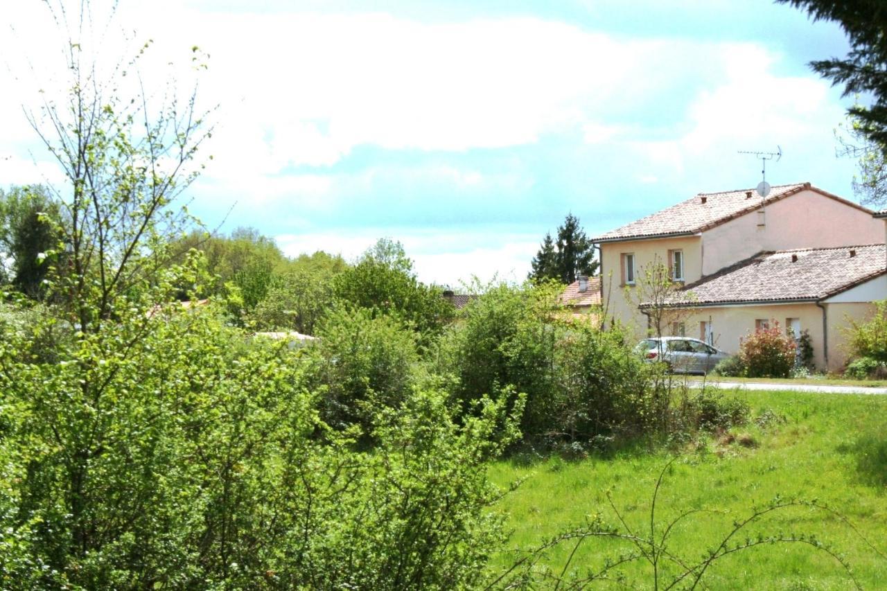 Bonabri Vacances - Chambres D'Hotes Chazelles  Exterior foto